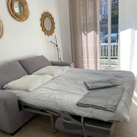 Le 20 Victoria Apartment *